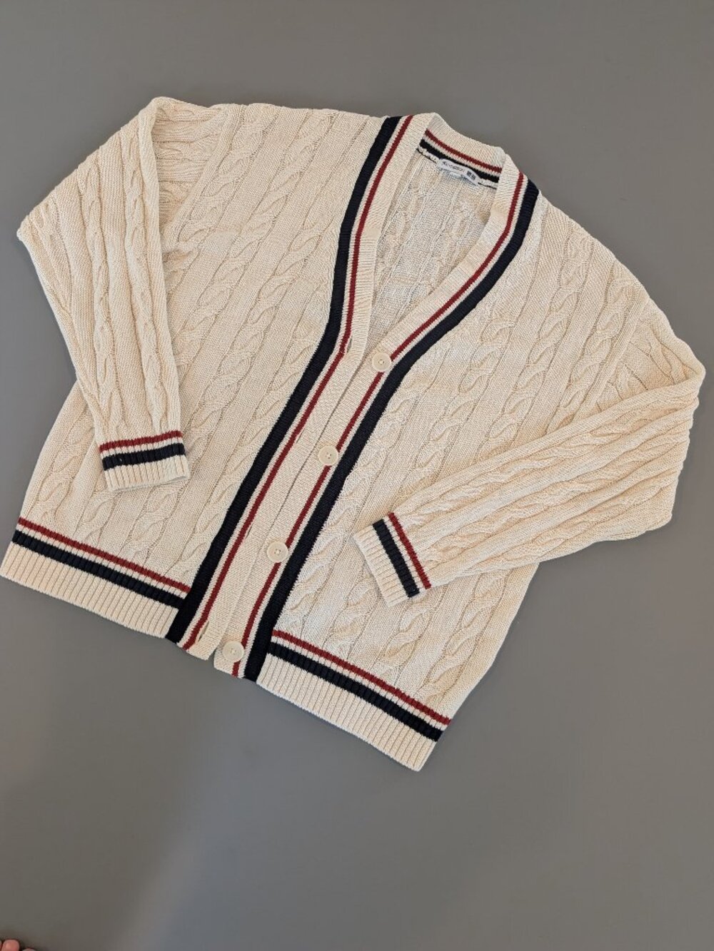 JW Anderson x Uniqlo Cable Knit Cricket Cardigan Small Ivory Navy Red